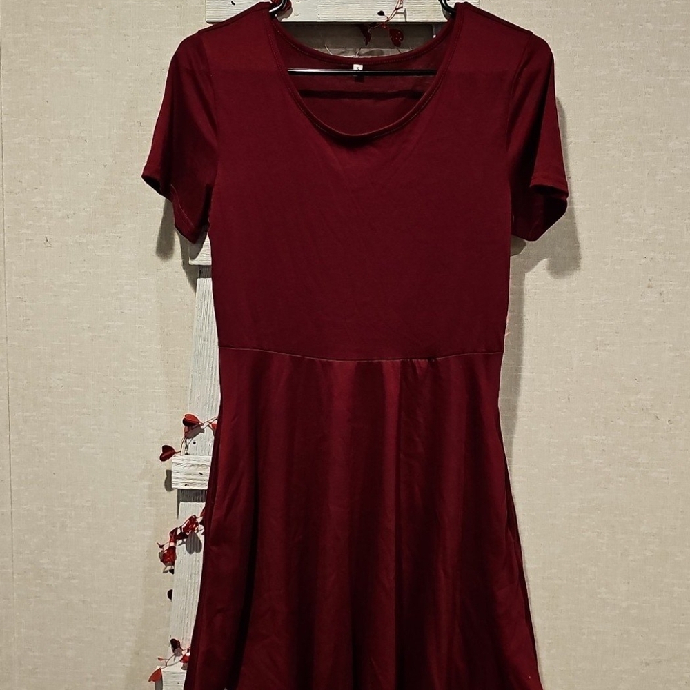 Amazon Essentials Red V-Neck Fit and Flare Midi Dress Casual